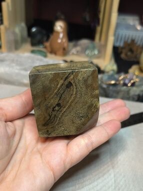 #12 Natural Picture Jasper Cube, Polished Geometric Crystal Stone